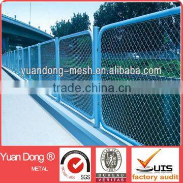 Colorful & fashionable pvc coating chain link fence from China