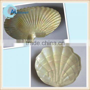 sea shell shaped glass plate