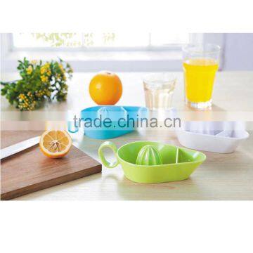 Strainer Design Juicer Plastic Citrus Hand Lemon Orange Squeezer photo-2
