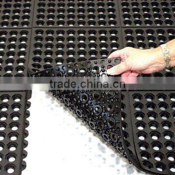 High Drainage interlocking Rubber Matting for workstations in wet areas