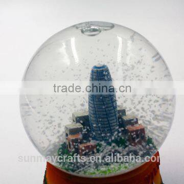 Hot Sale Polyresin Vietnam Souvenir Snow Globe for Sale photo-5