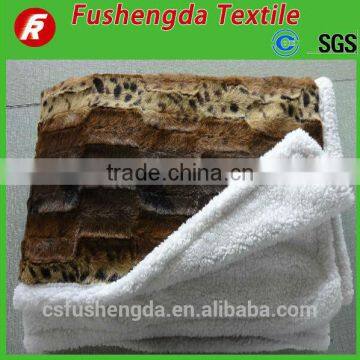 China Factory Custom 2 Layer Polar Fleece Animal Printed Sherpa Fleece Blanket photo-5