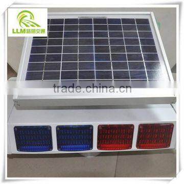 Wholesale four sides LED solar powered traffic signal strobe light