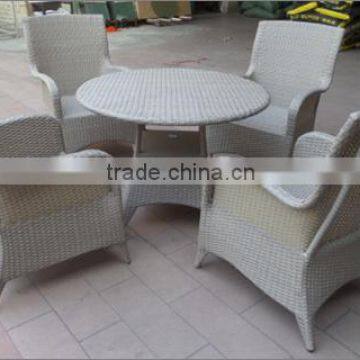 Barefoot Friendly Anti-skidding Outdoor/Patio Woven Furniture