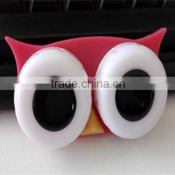 the latest fashion color contact lens case