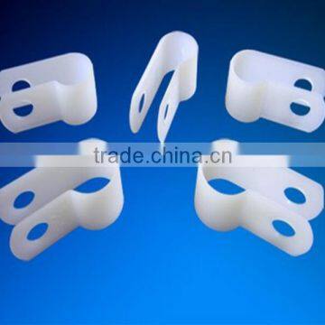 R Shape Electrical Fixing Cable Clamp plastic Flexible Conduit Cable Clip