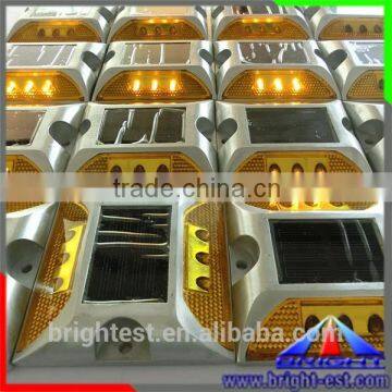 2016 Durable Energy-saving IP68 Highway Aluminium Led Solar Road Studs