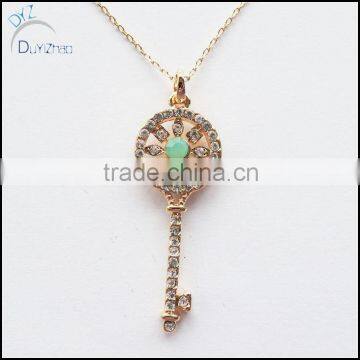 gold pendants with diamond