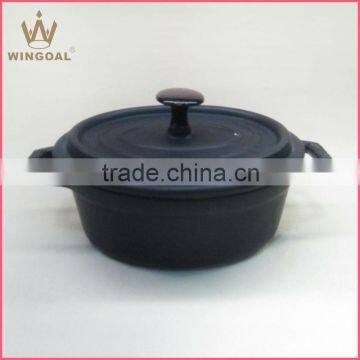 Mini black porcelain casserole set wiht lid                        
                                                Quality Choice