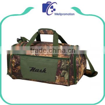 Outdoor large compartment camo polyester sports duffle bag