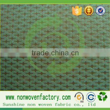 Cross lapped polypropylene spunbond nonwoven fabric