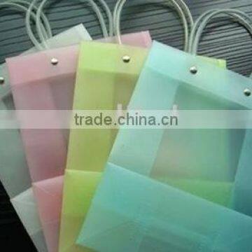 Various Colors and Sizes Customized Logos printing clear plastic packaging bag