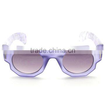 Contemporary unique top quality fashion strange with metal logo sunglasses