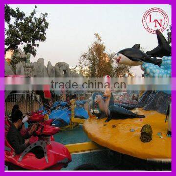 Amusement park fight shark, fiberglass fight shark rides for sale