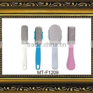 Heat promotion metal callus files with long handles