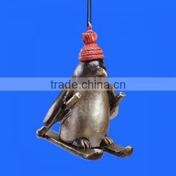 New Decor Gift Skiing Penguin Resin Hanging Ornament