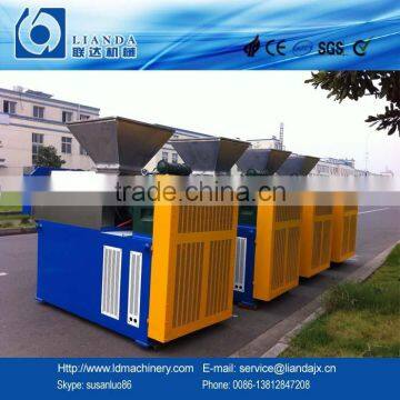 PE, PP film recycling squeezer machine