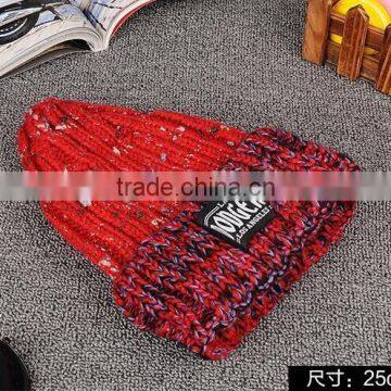 Fasion Style Bluetooth Knitted Hat Smart Wireless Bluetooth Winter Hat Plus Thick Velvet Winter Bluetooth Winter Lady Hat photo-4