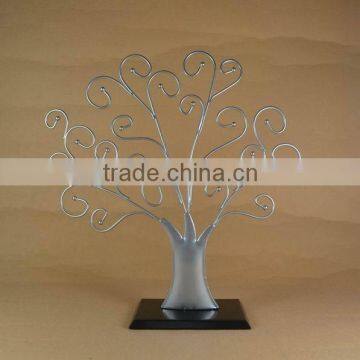 Iron Jewelry Tree Stand photo-2
