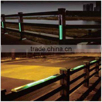 Waterproof IP65 Solar Charging(Powered) Outdoor LED Bridge Parapet Light (Fence Post Cap Light) MS-5070