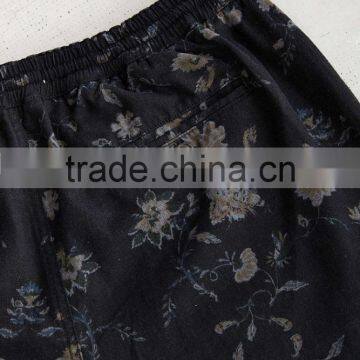 Modern Linen Full Flowers Printed Mens Shorts photo-2