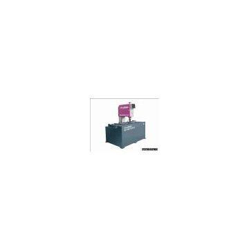 Band sawing machine