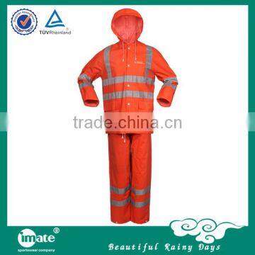 Durable raincoat heavy duty with hat