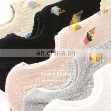 2015 Custom Fashion aloe socks Professional Factory