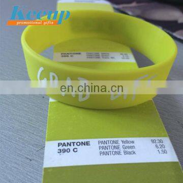 Best Give Away Custom Logo Printed Silicone Wristband