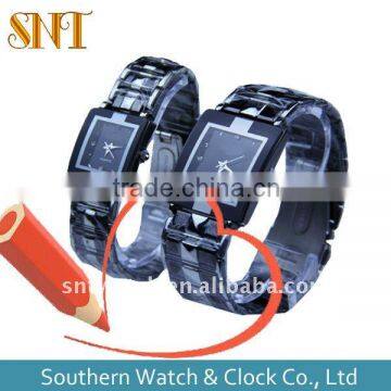 couple wrist watches,quartz movement