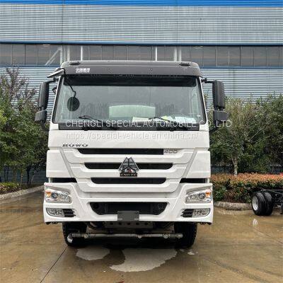 CNHTC Haowo 6 * 4 water tank truck with a capacity of 20000L