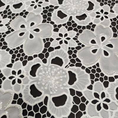 XW5294 White Beaded Guipure Lace Fabric Bridal Lace For Wedding Dress