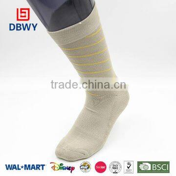 2015 Custom men dress socks breathable quickly dry colorful terry socks for men