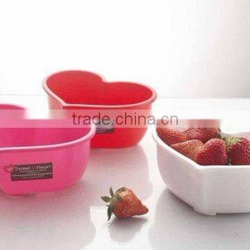 plastic heart shape / laundry fruit storage basket