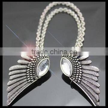 Bird Wing crystal Collar Clip Collar Chain Cardigan Clips Collar Sweater Guard