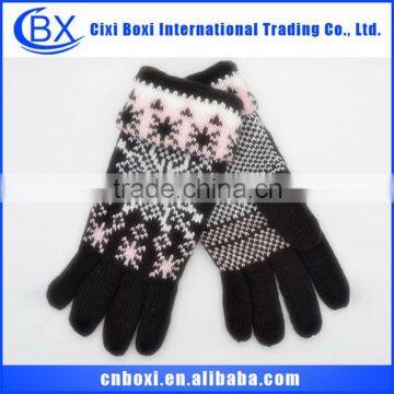 Snow popular warm custom hand knit gloves