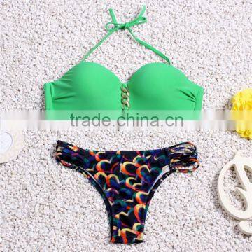 The new triangle split swimwear female steel prop gather wholesale sexy floral bikini