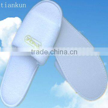 Manufacturers selling velvet slippers, open toe slippers