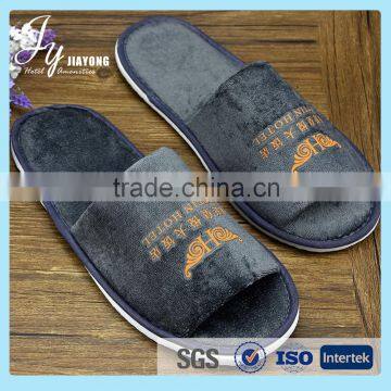 Best selling women fancy bedroom slippers custom disposable slippers