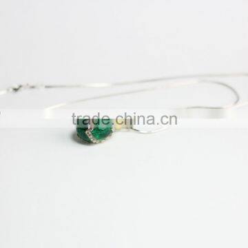 Customized Metal Green Enamel Pendant Crystal Stone photo-4
