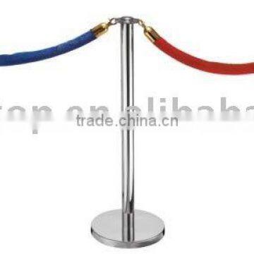 Classic crowd control post