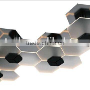 HONEYCOMB CEILING LIGHT/WALL LIGHT