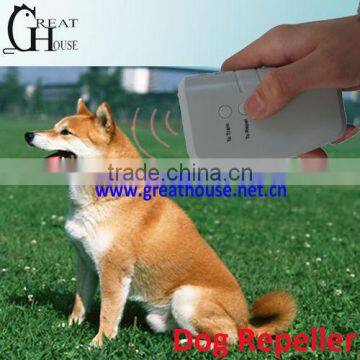 GH-D31 Portable electronic ultrasonic dog repeller