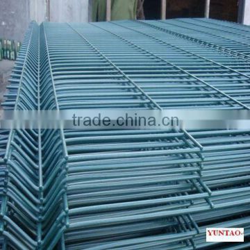 Welded Wire mesh fence panels Manufacturer Exporter