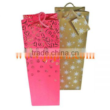 Single wine bottle gift bag hang tag