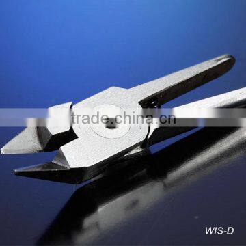 Super Air Nipper and Blade for cutting soft plastic