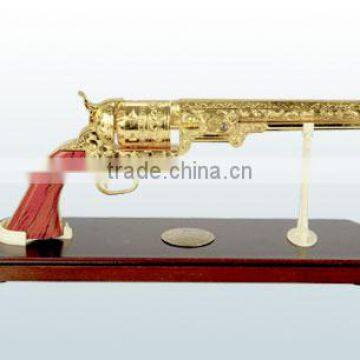 Children Outdoor Playing B/o Projective Toy Scale Plastic Model Guns With Light and Music photo-6