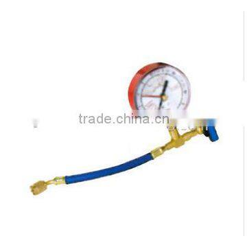 refrigerant charging hose with gauge for R134