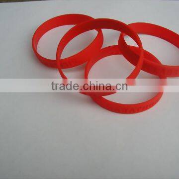 customized Supporting silicone wristband for heart patients