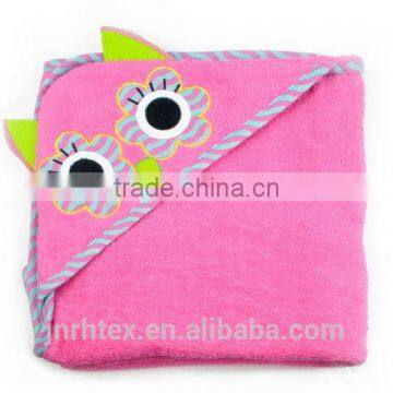 Eco-friendly Embroidery Designs Ring Spun Cotton Velour Wholesale Hooded Baby Towel for Bathroom